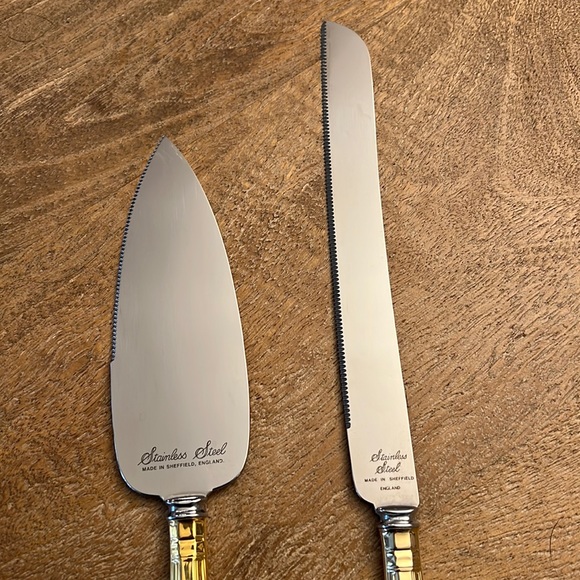 Cake Knife and Server - Picture 2 of 6